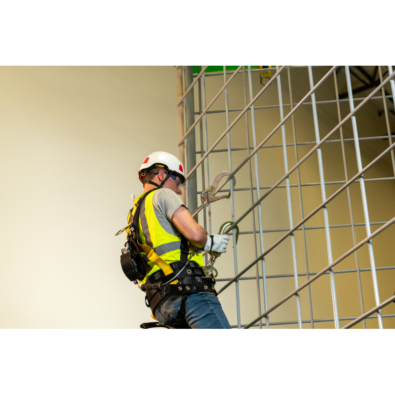 Seraph Harness (International) | Guardian Fall Protection